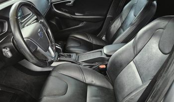 Volvo V40 T4 Comfort completo