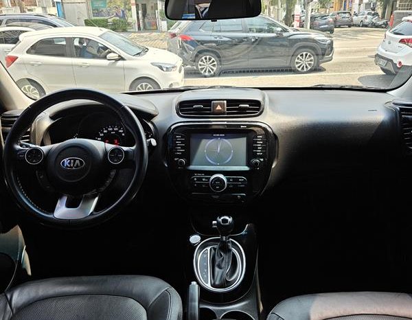 Kia Soul EX completo