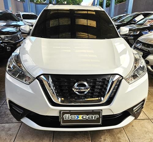 Nissan Kicks SV completo