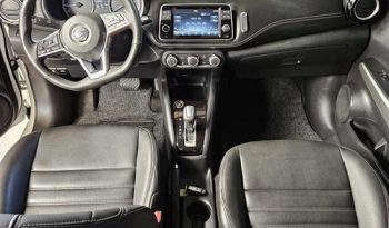 Nissan Kicks SV completo