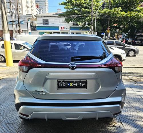 Nissan Kicks Sense completo