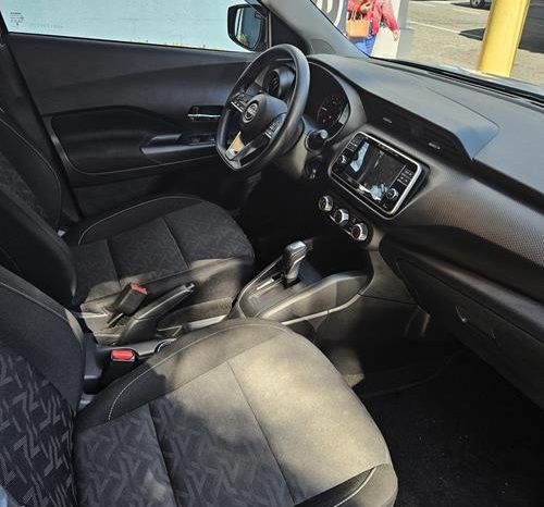 Nissan Kicks Sense completo