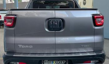 Fiat Toro Freedom completo